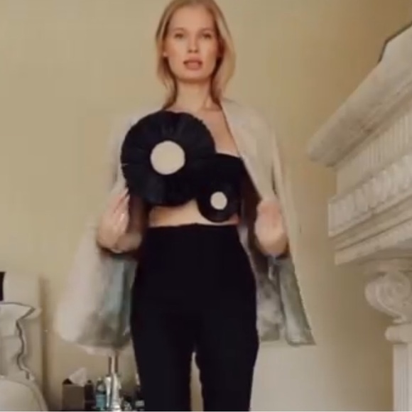 🦋 Bloggers Favorite 🦋 NWT ZARA LINEN BLEND RAFFIA FLOWER TOP SIZE M - Picture 10 of 17